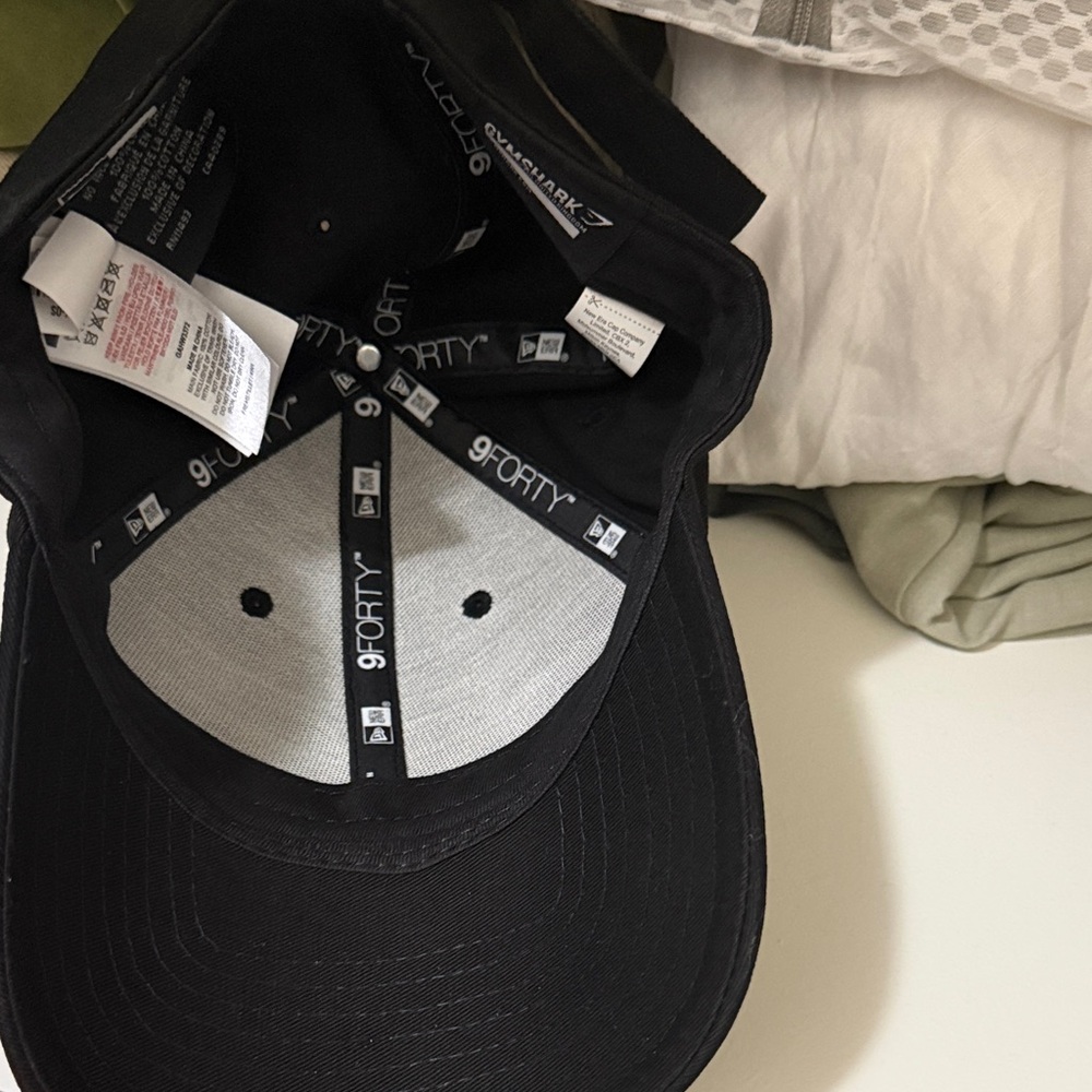 Gymshark Logo Baseball Cap - Picture 2 of 8